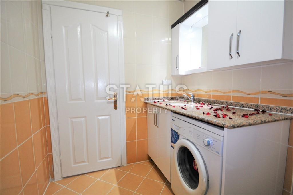 Добротная квартира в европейском районе Оба, с мебелью и техникой фото 12