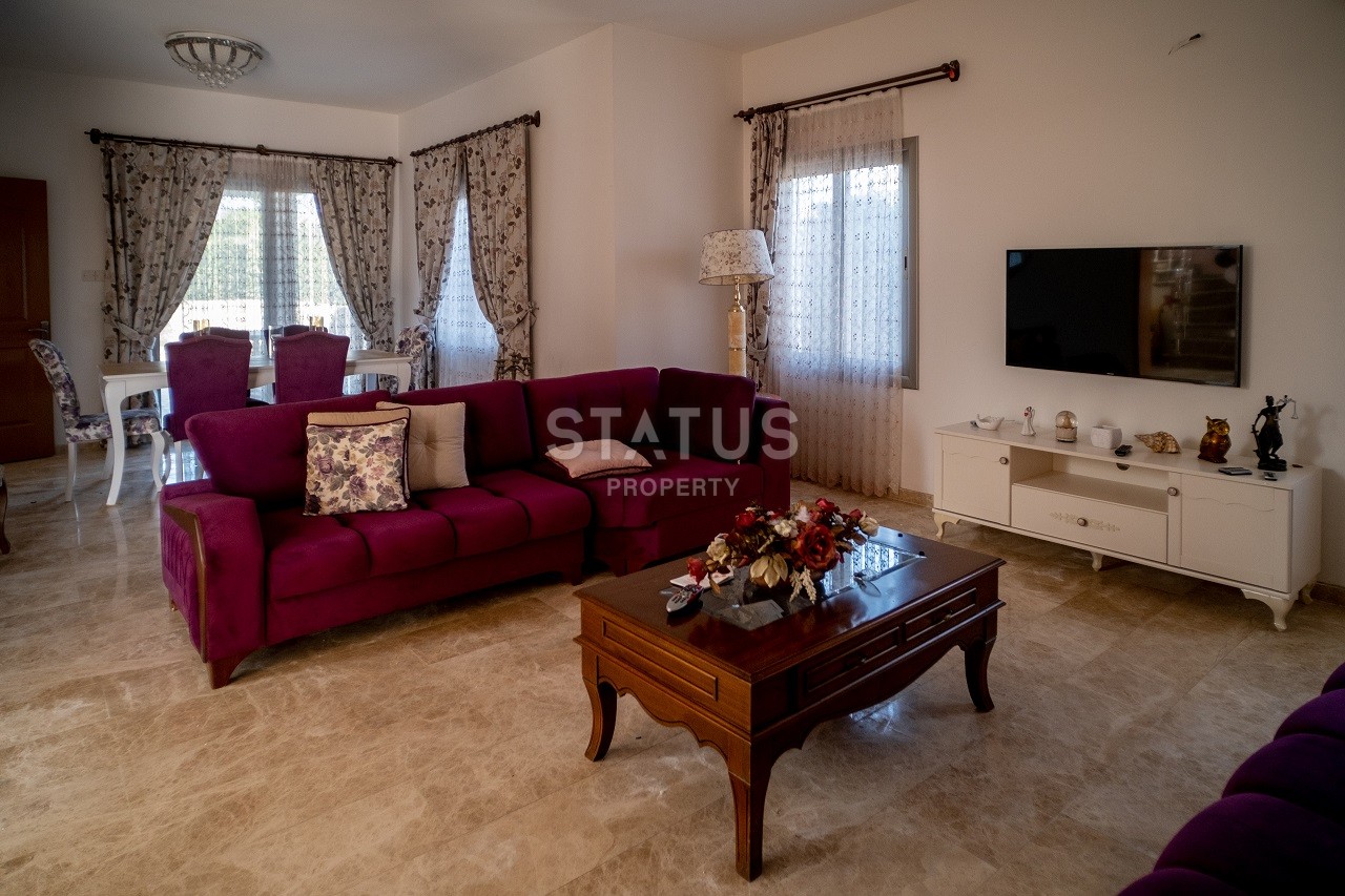 4-room villa (265 m?) with a large plot of land in Doankey фото 14