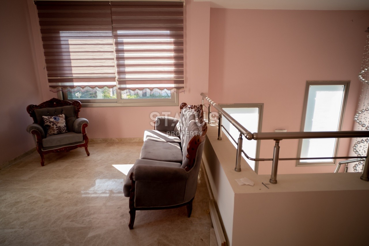 4-room villa (265 m?) with a large plot of land in Doankey фото 21