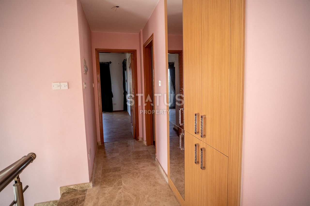 4-room villa (265 m?) with a large plot of land in Doankey фото 26