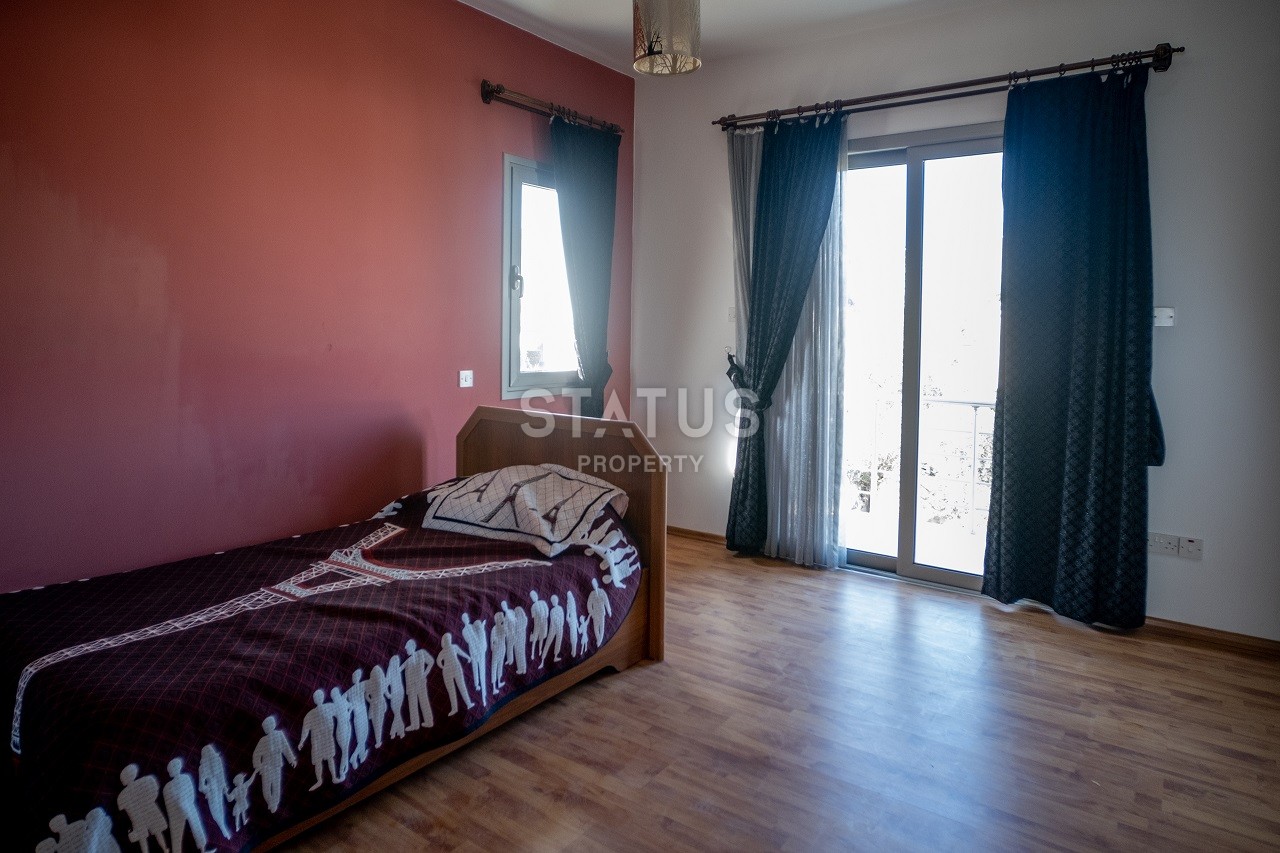 4-room villa (265 m?) with a large plot of land in Doankey фото 30