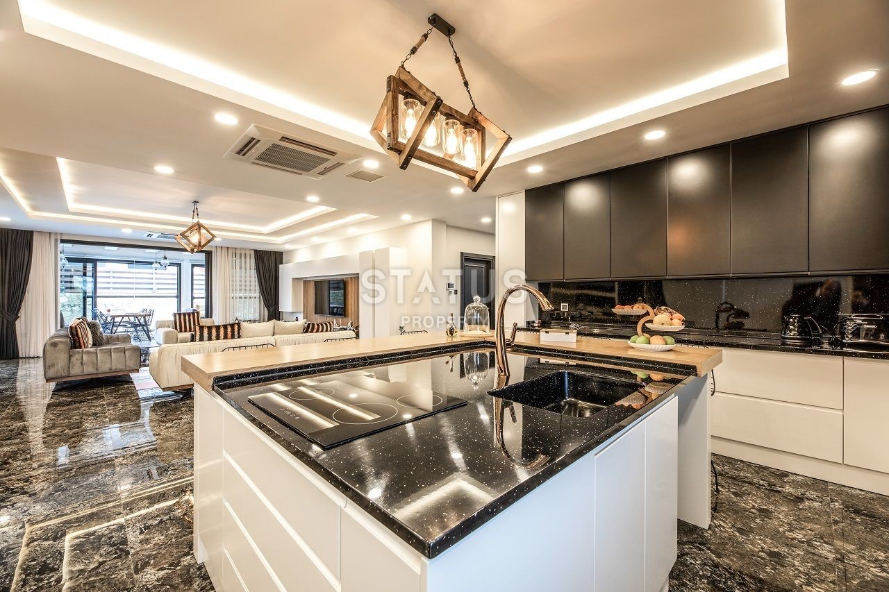 5-ти комнатная вилла 650 м2 с бассейном фото 11