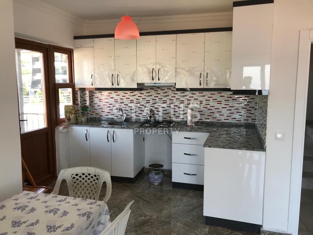 Renovated 3+1 villa in Kargicak area, 220 m фото 11