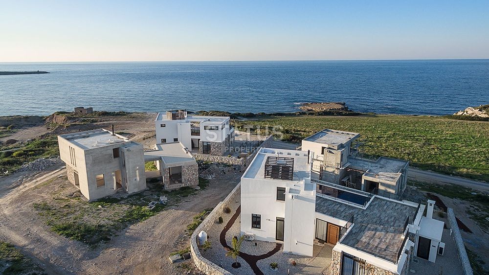 Современная четырехкомнатная вилла 180 м2 в комплексе на первой линии от моря фото 32