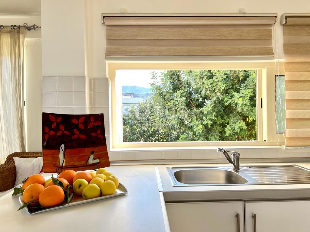 Three-room apartment 100 m?+30 m? terrace in a cozy complex by the sea фото 8