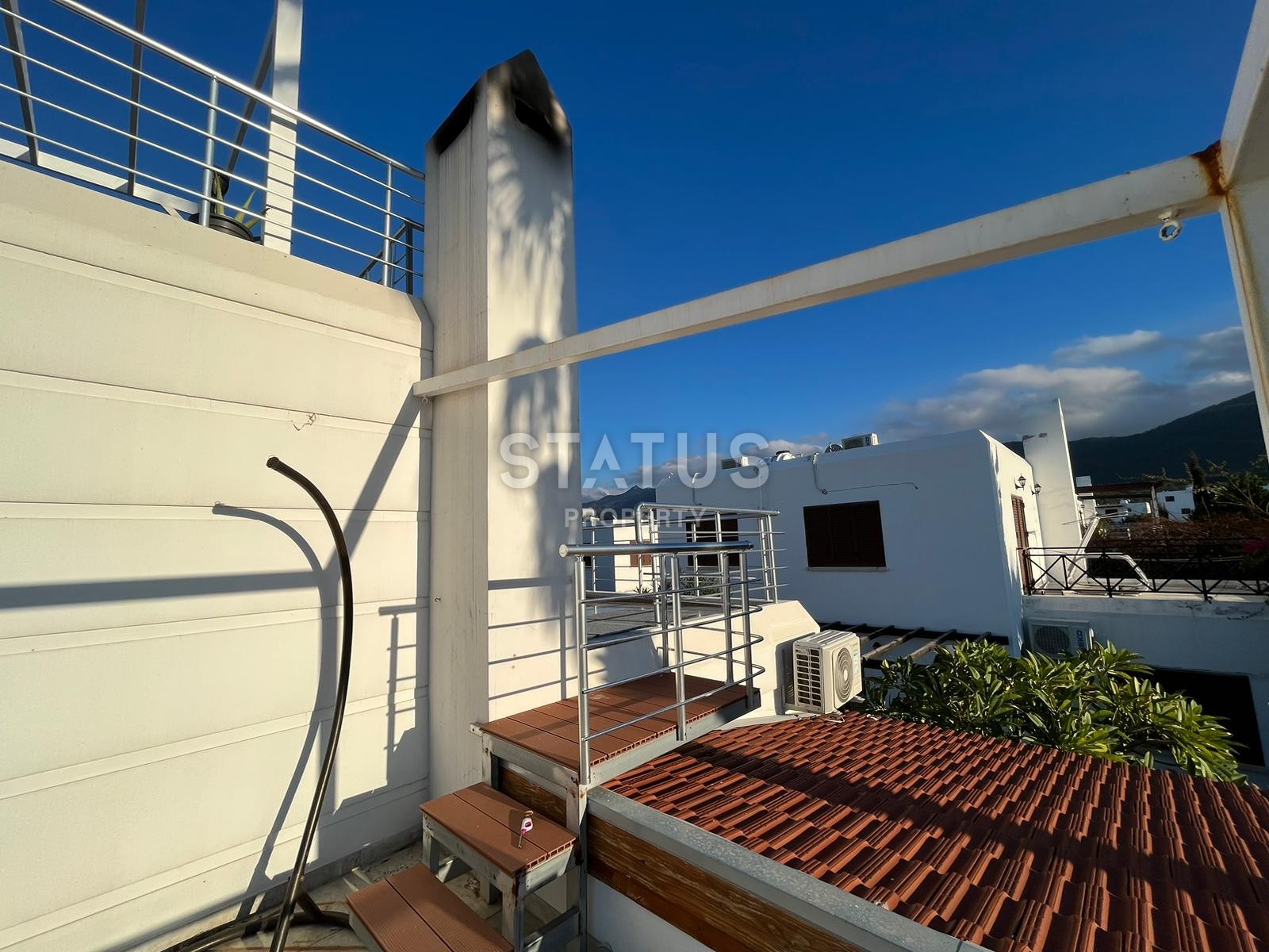 Готовая вилла (5+1) 225 м? в 200 метрах от пляжа фото 3