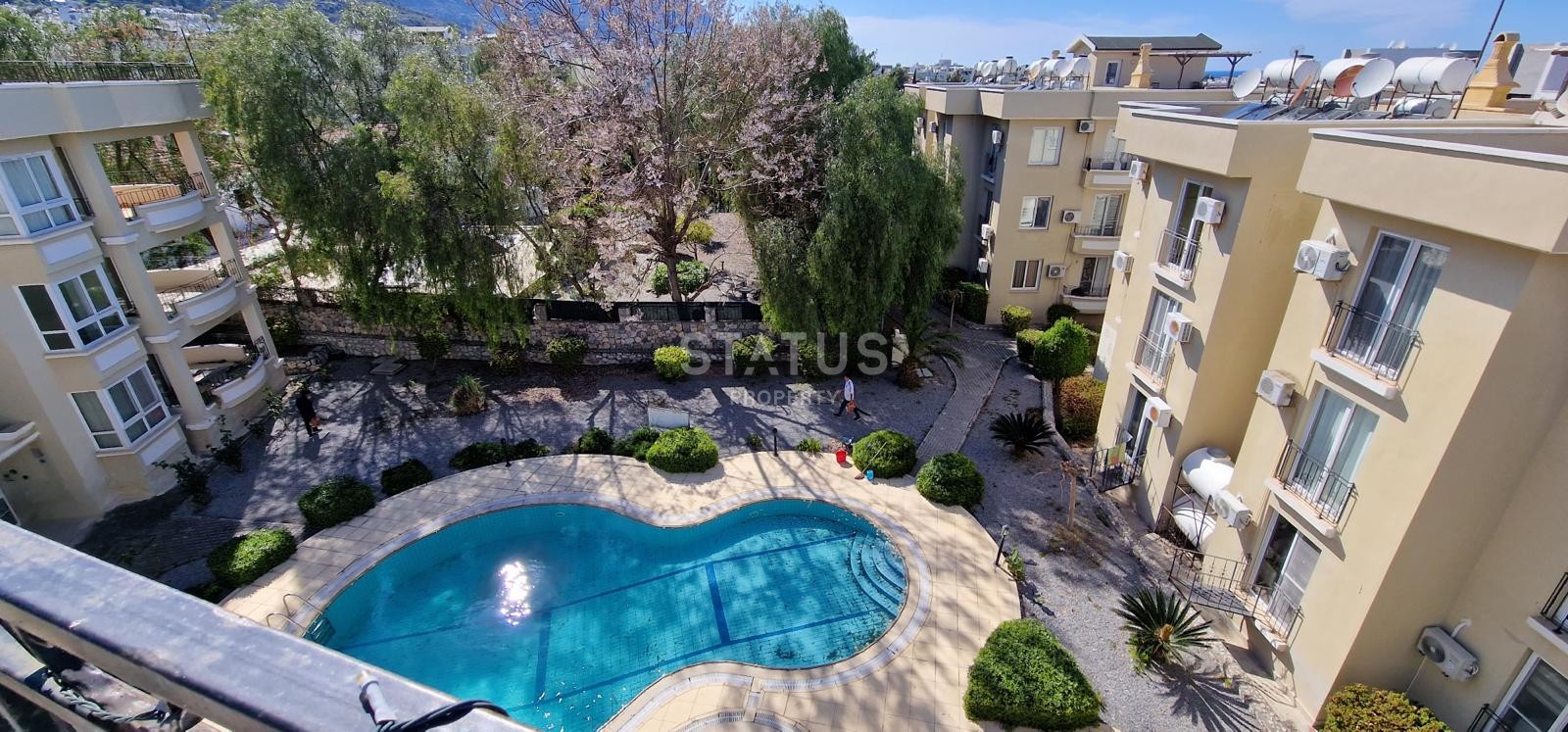 Квартира 3+1 ( 125 м2) c верхней террасой ( 60 м2) в тихом и уютном комплексе в Алсанджаке фото 15