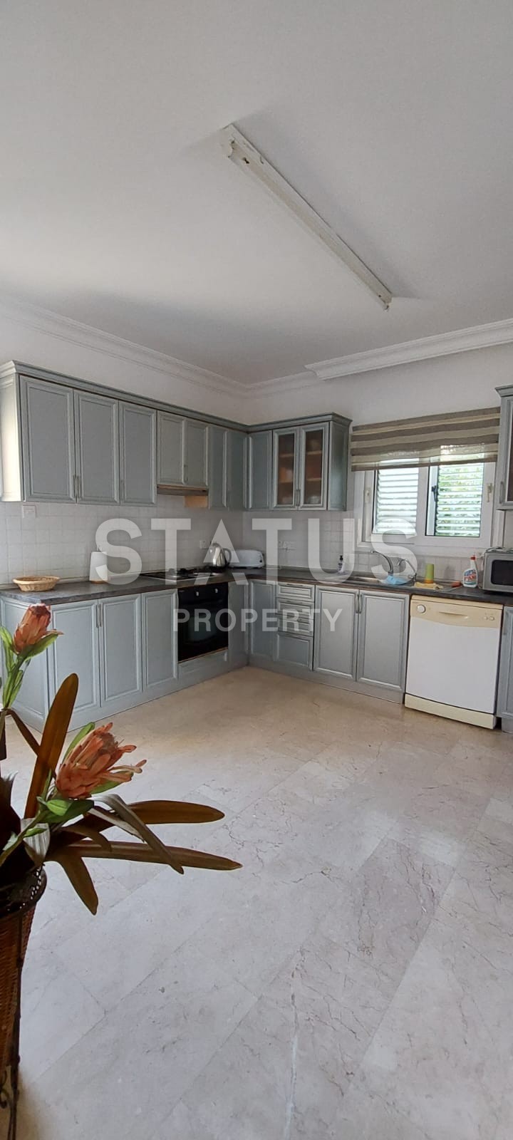 Четырехкомнатная вилла 190 м? в 500 метрах от моря  фото 23