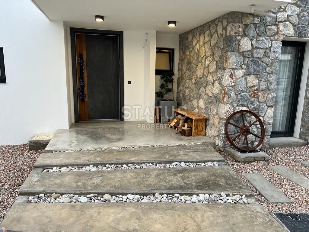 Роскошная вилла 3+1 (183 м?) с бассейном  в 100 метрах от пляжа фото 18