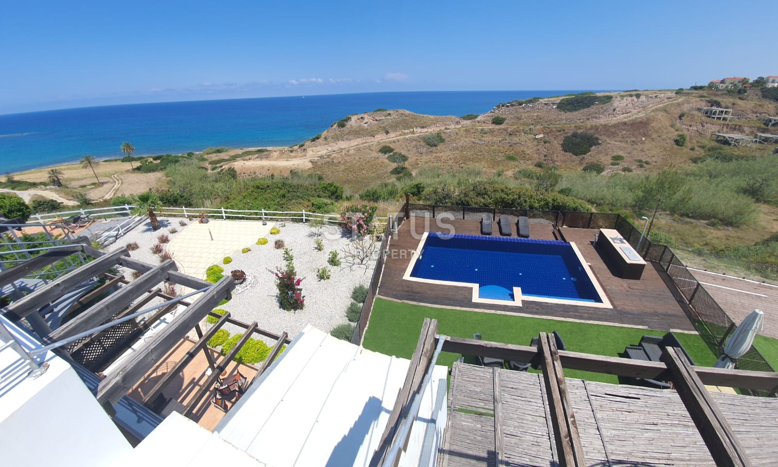 Finished duplex apartment 5+1 (150 m?) with a private pool on the first line from the sea фото 14