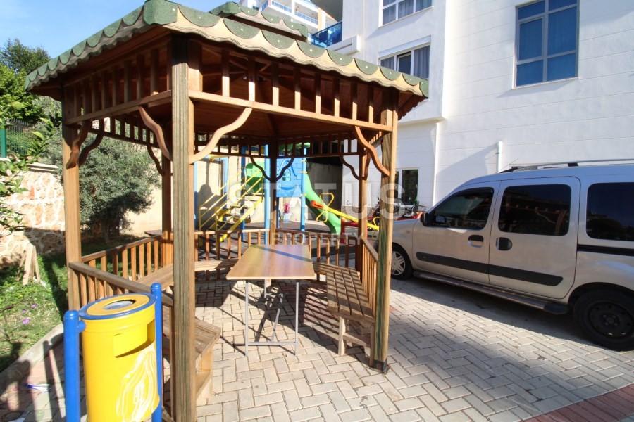 Светлая трехкомнатная квартира в престижном районе Тосмур, 110 кв. м. фото 11