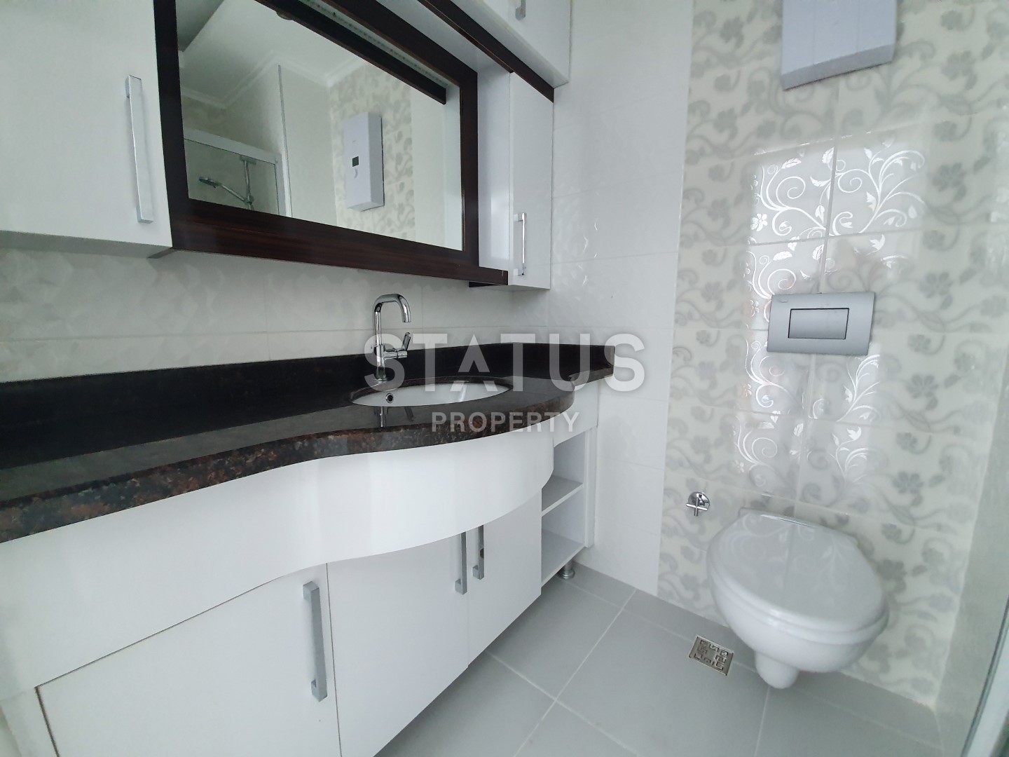 Двухкомнатная квартира в шикарном комплексе в Махмутларе, 70 м2 фото 4