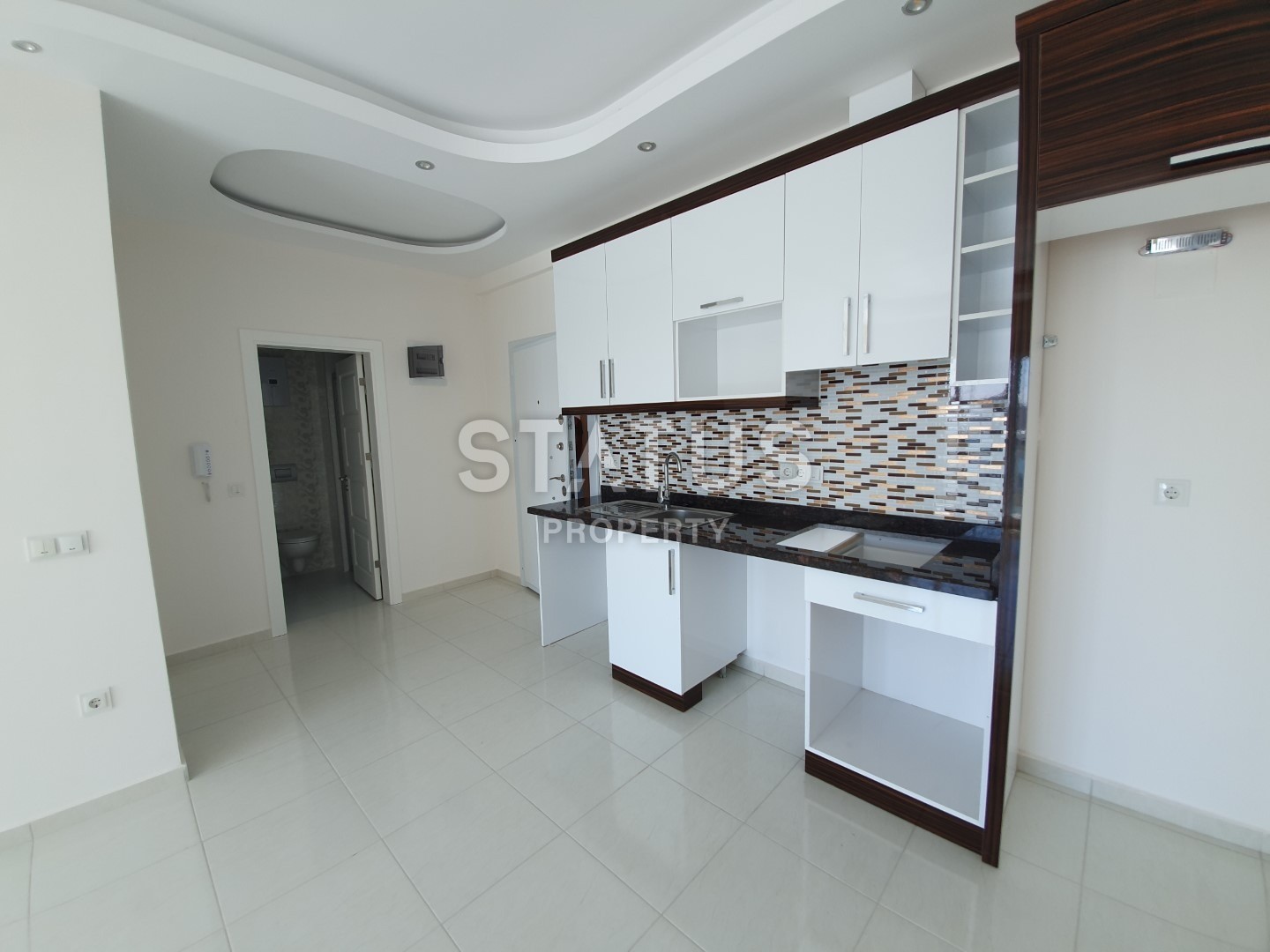 Двухкомнатная квартира в шикарном комплексе в Махмутларе, 70 м2 фото 12