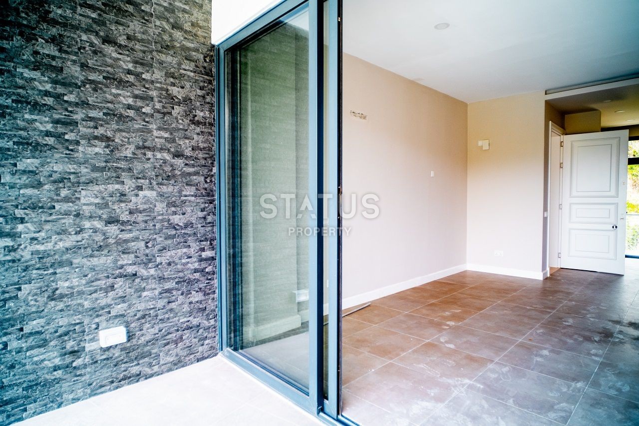 Трехкомнатная квартира 120 м2 с большой террасой на крыше в Беллапаисе фото 32