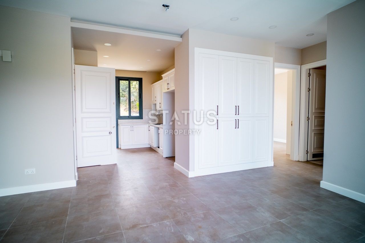 Трехкомнатная квартира 120 м2 с большой террасой на крыше в Беллапаисе фото 33