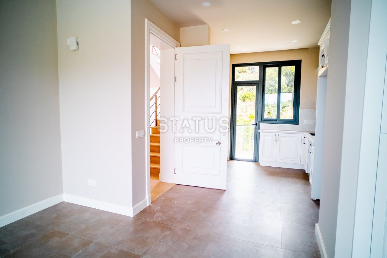 Трехкомнатная квартира 120 м2 с большой террасой на крыше в Беллапаисе фото 34