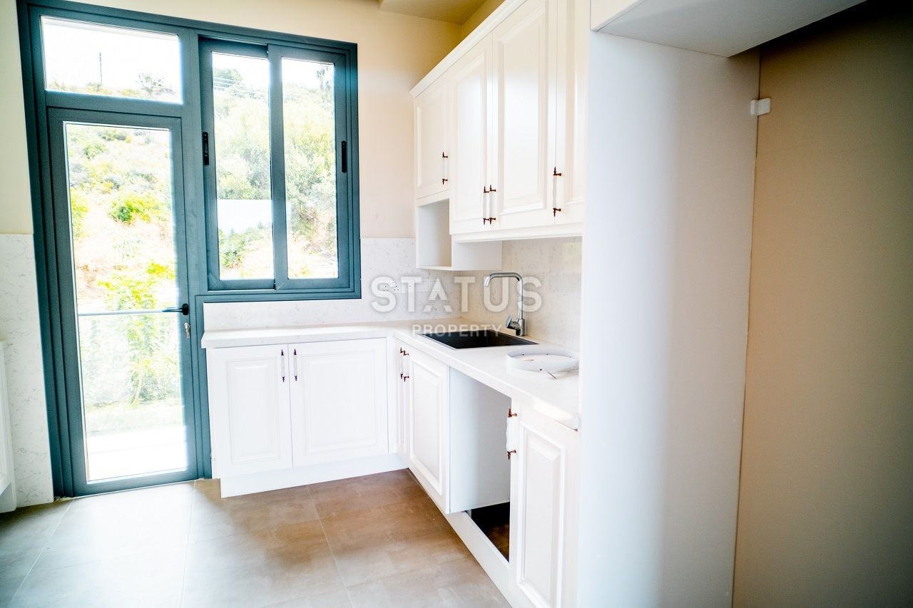 Трехкомнатная квартира 120 м2 с большой террасой на крыше в Беллапаисе фото 35