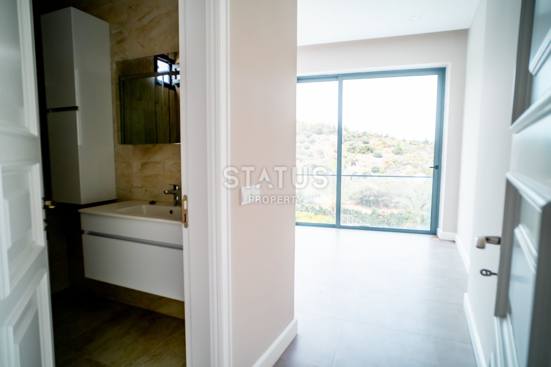 Трехкомнатная квартира 120 м2 с большой террасой на крыше в Беллапаисе фото 58