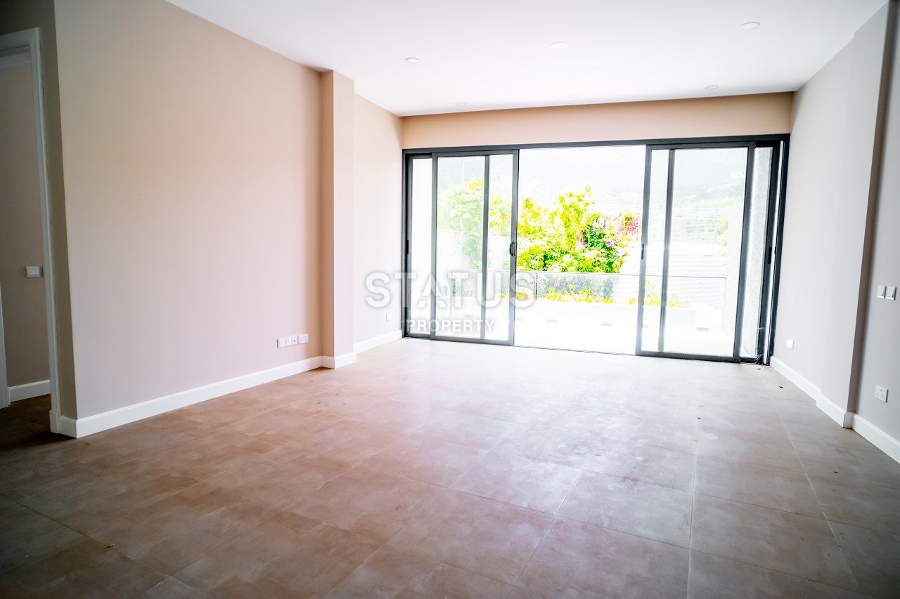 Квартира 4+1 (230 м2) с частным бассейном в Беллапаисе фото 14