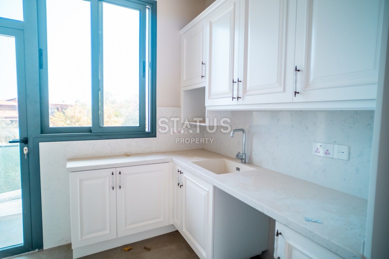 Квартира 4+1 (230 м2) с частным бассейном в Беллапаисе фото 26