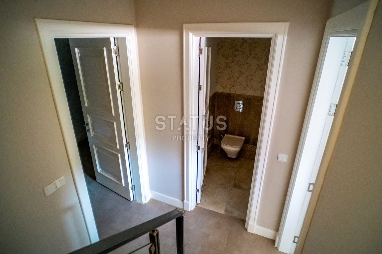 Квартира 4+1 (230 м2) с частным бассейном в Беллапаисе фото 47