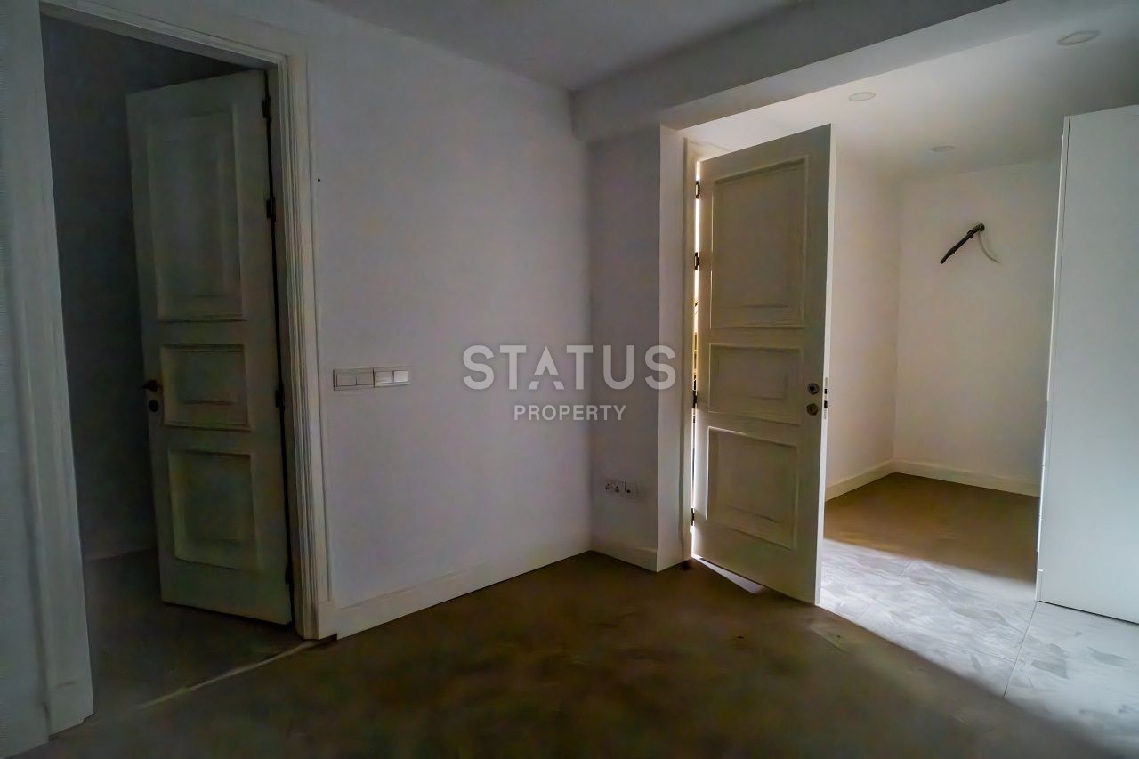 Квартира 4+1 (230 м2) с частным бассейном в Беллапаисе фото 61