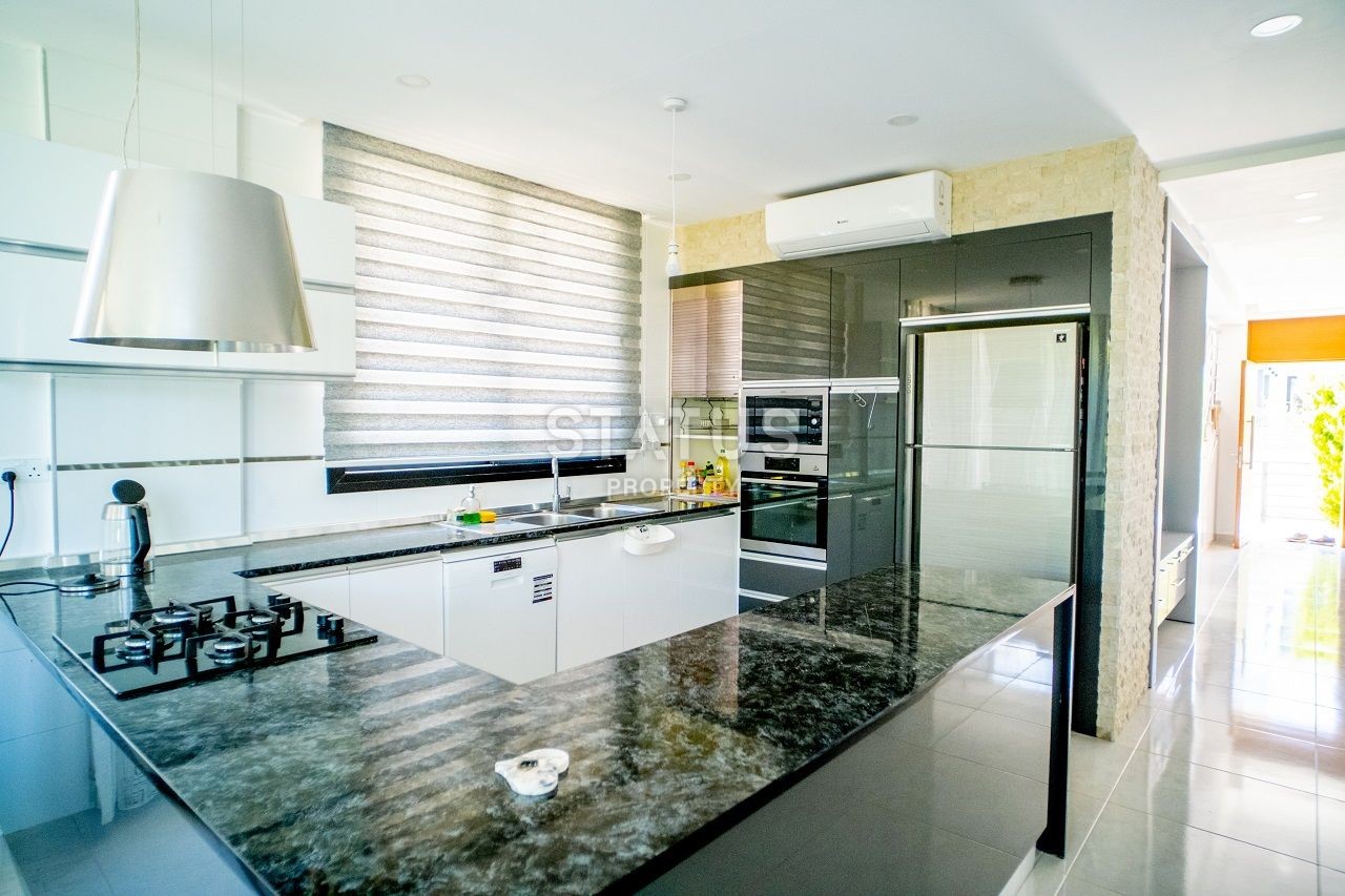 Вилла 3+1 (213 м?) в 750 метрах от моря фото 41