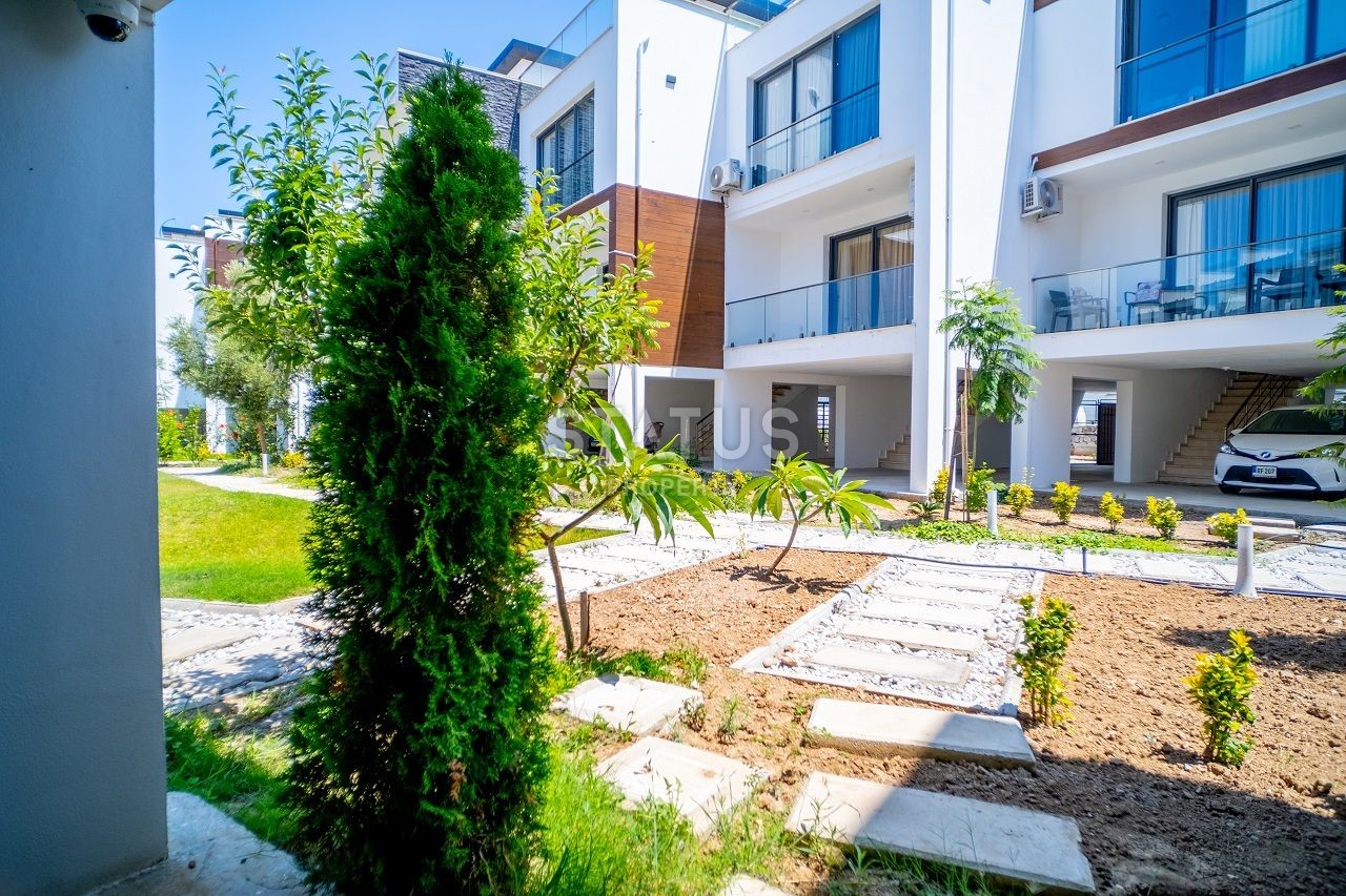 Three-storey townhouse 3+1 (155 m?) 5 minutes from the sea фото 5