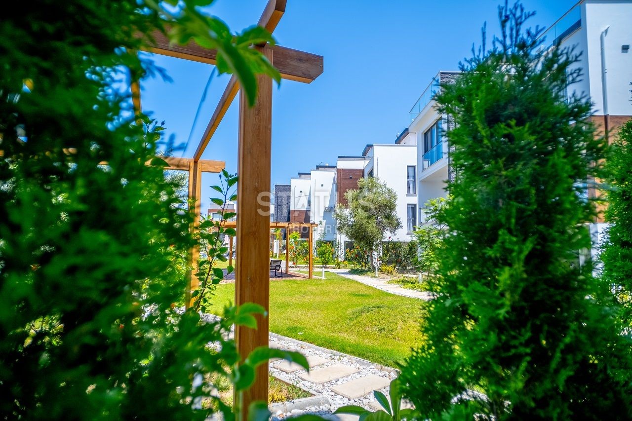 Three-storey townhouse 3+1 (155 m?) 5 minutes from the sea фото 6