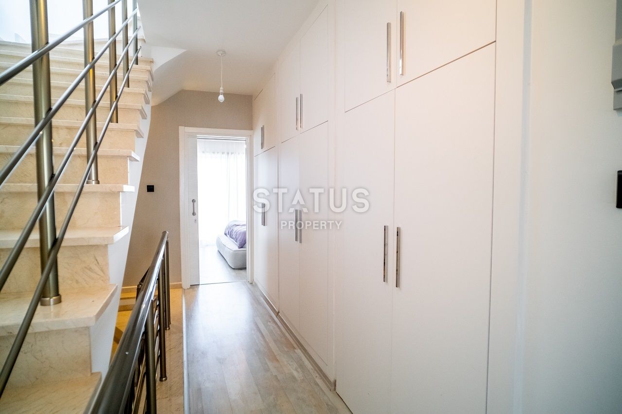 Three-storey townhouse 3+1 (155 m?) 5 minutes from the sea фото 52