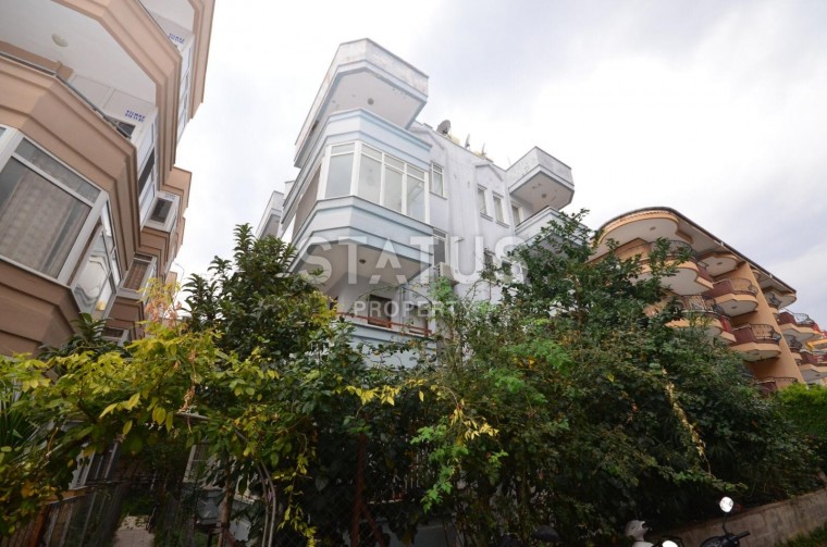 Недорогая квартира с ремонтом в районе Оба, 70 м2 фото 1