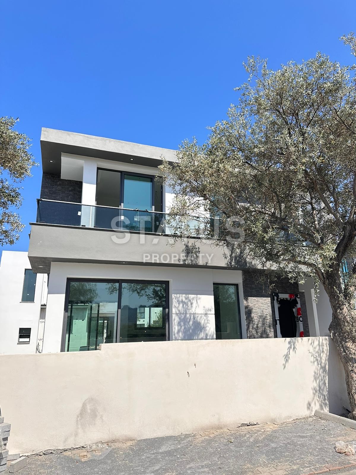 Новая вилла 3+1(195 м?) с бассейном в Озанкее фото 5