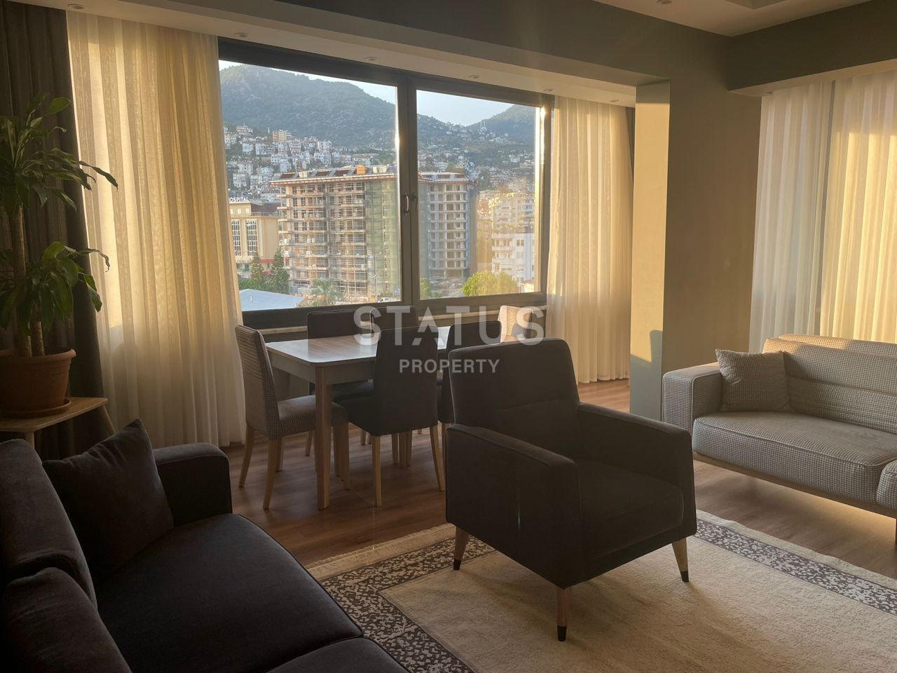 Просторная меблированная квартира 3+1 в центре Клеопатры с видом на море и горы, 135м2 фото 3