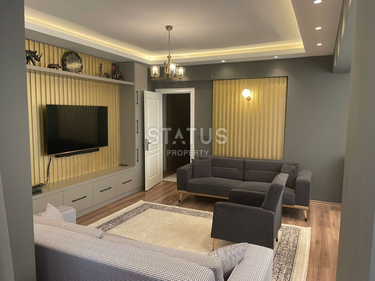 Просторная меблированная квартира 3+1 в центре Клеопатры с видом на море и горы, 135м2 фото 6