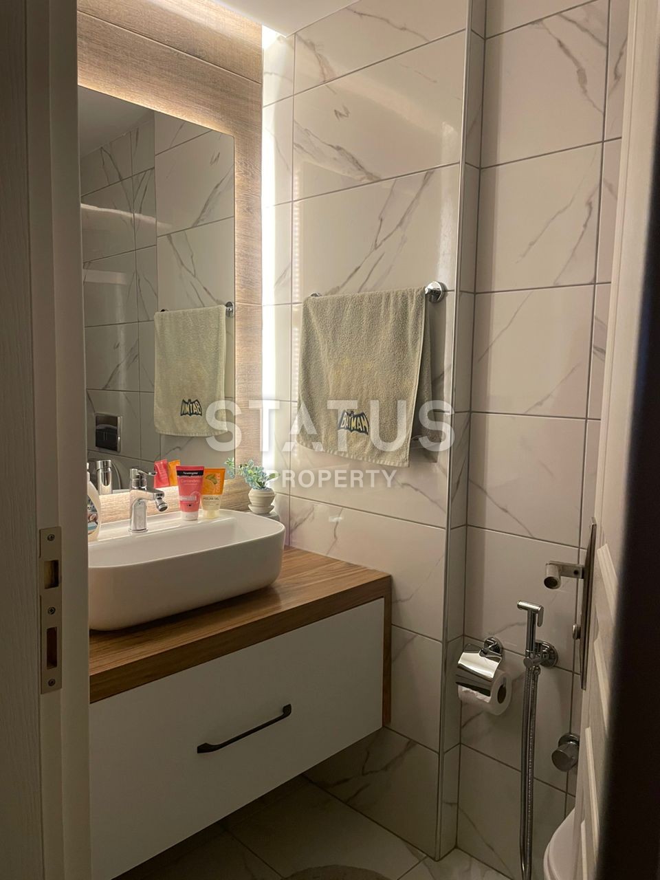 Просторная меблированная квартира 3+1 в центре Клеопатры с видом на море и горы, 135м2 фото 11