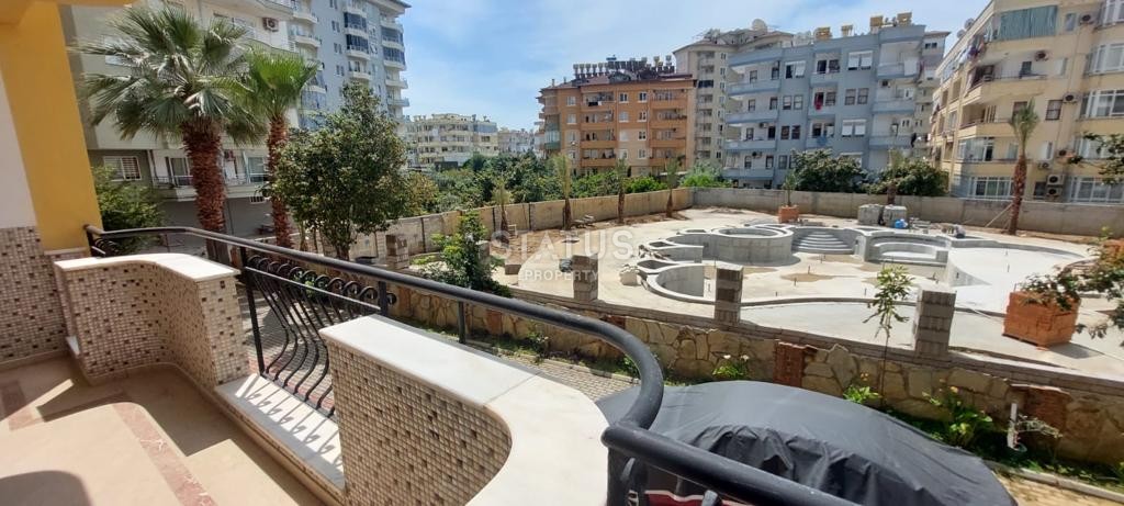 Трехкомнатная просторная  квартира в центре города  в Алании, 140м2 фото 2