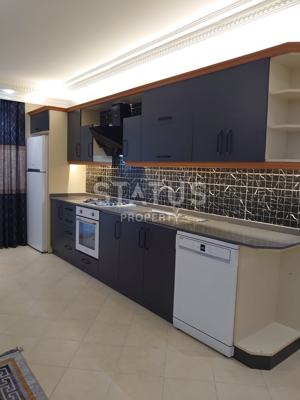 Stylish apartment 2+1 just 100 meters from the beach in Mahmutlar, фото 13