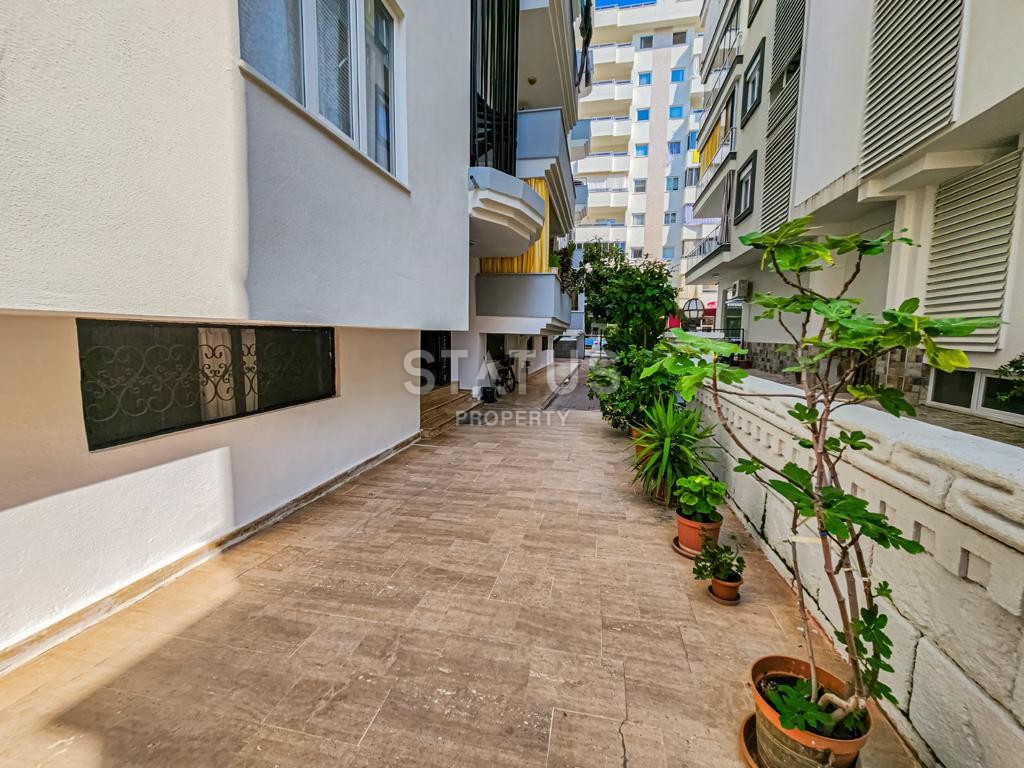 Stylish apartment 2+1 just 100 meters from the beach in Mahmutlar, фото 28