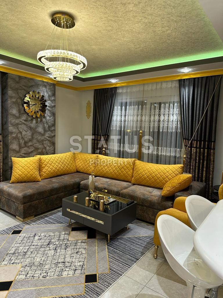 Просторные апартаменты 2+1 с дизайнерским ремонтом и мебелью в районе Махмутлар, 120м2 фото 8