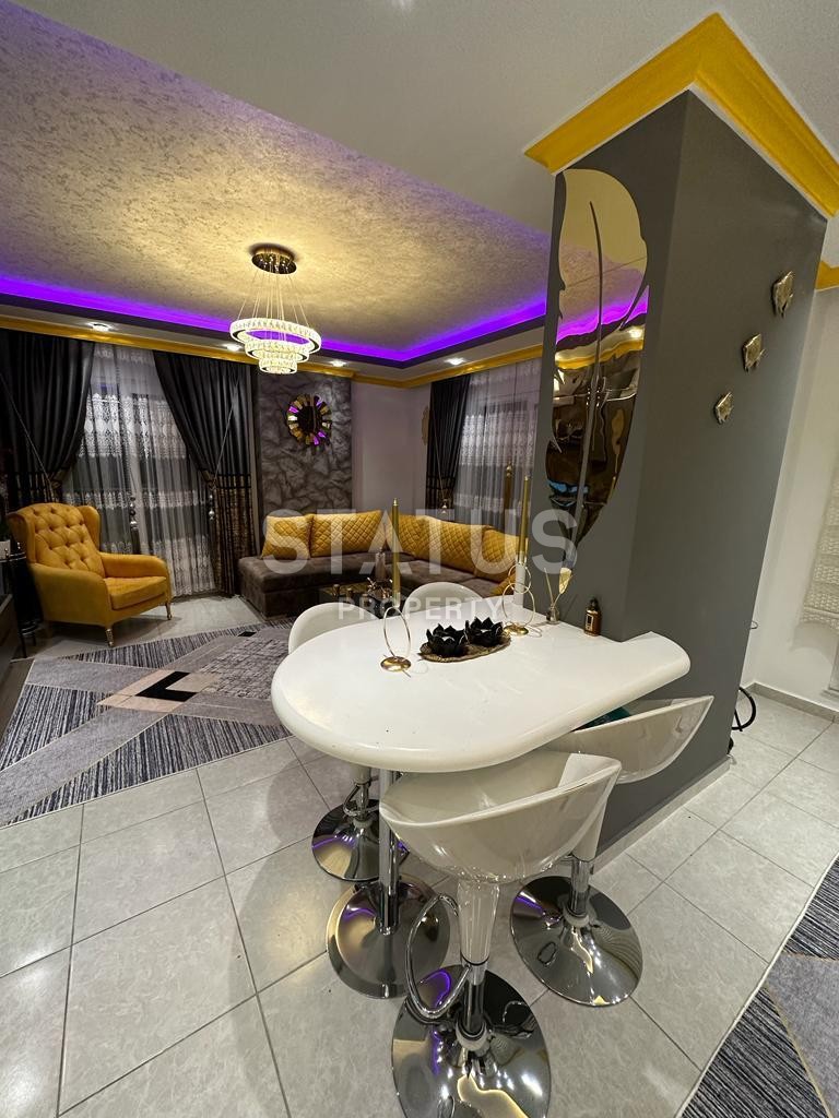 Просторные апартаменты 2+1 с дизайнерским ремонтом и мебелью в районе Махмутлар, 120м2 фото 11