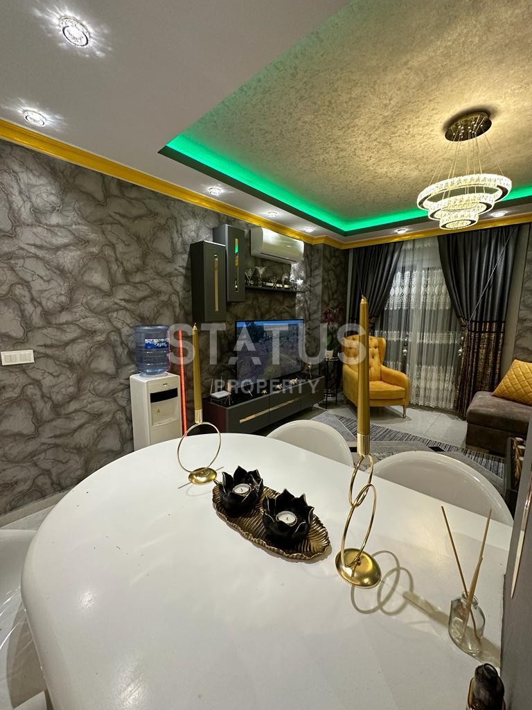 Просторные апартаменты 2+1 с дизайнерским ремонтом и мебелью в районе Махмутлар, 120м2 фото 14