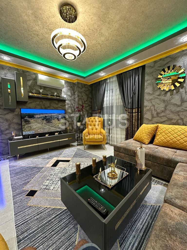 Просторные апартаменты 2+1 с дизайнерским ремонтом и мебелью в районе Махмутлар, 120м2 фото 18