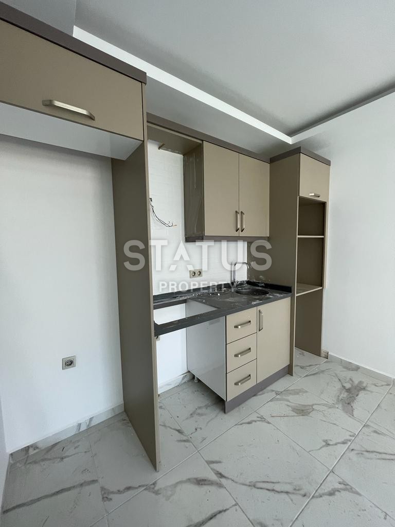 Просторная  новая трёхкомнатная квартира без мебели  в Махмутларе,  80м2 фото 4