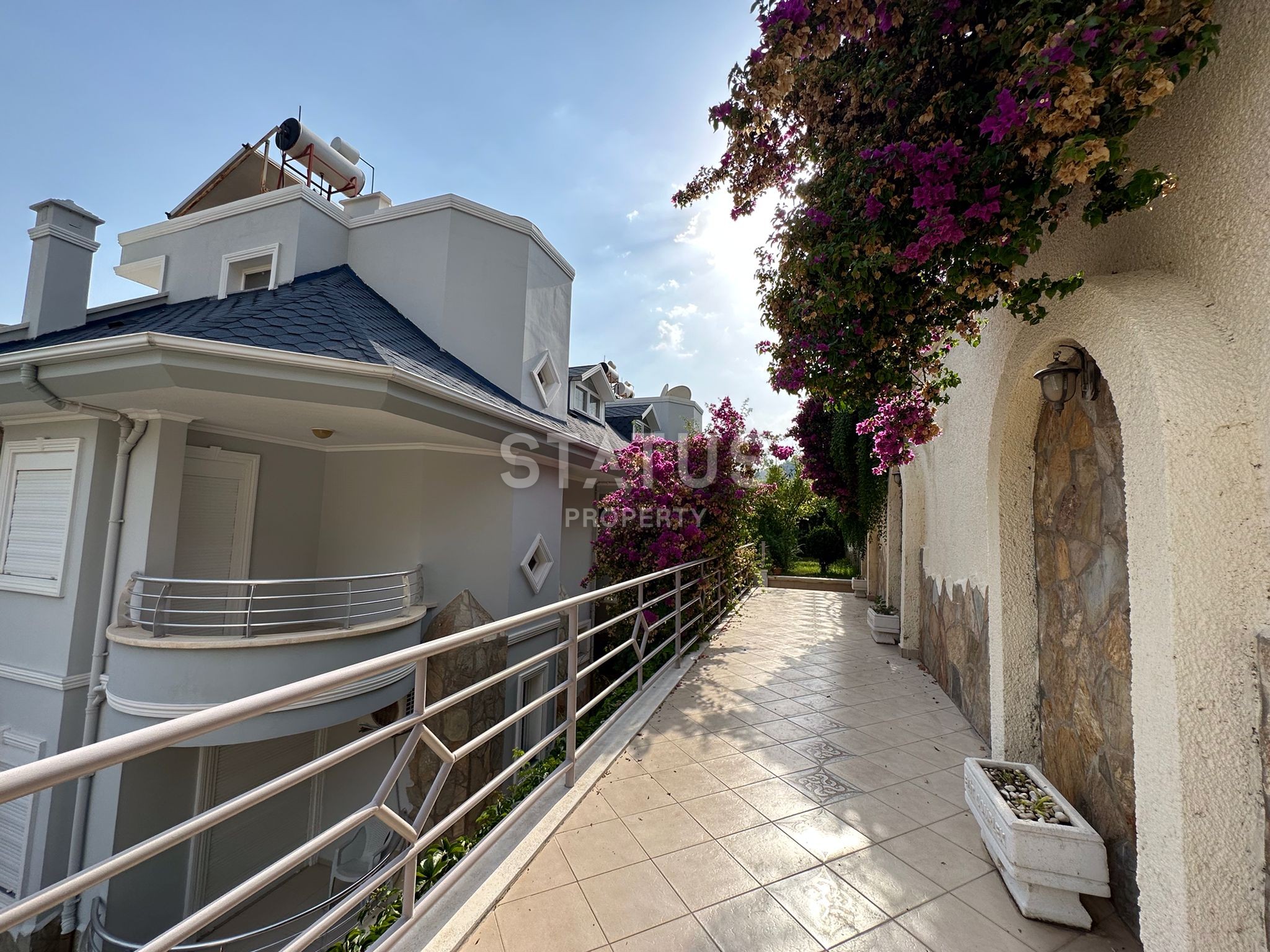 Квартира 2+1  в  спокойном районе Тепе, 100 м2 фото 36