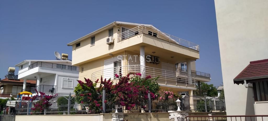 Вилла 3+1 в районе Конаклы. Под Гражданство. 175 м2 фото 3