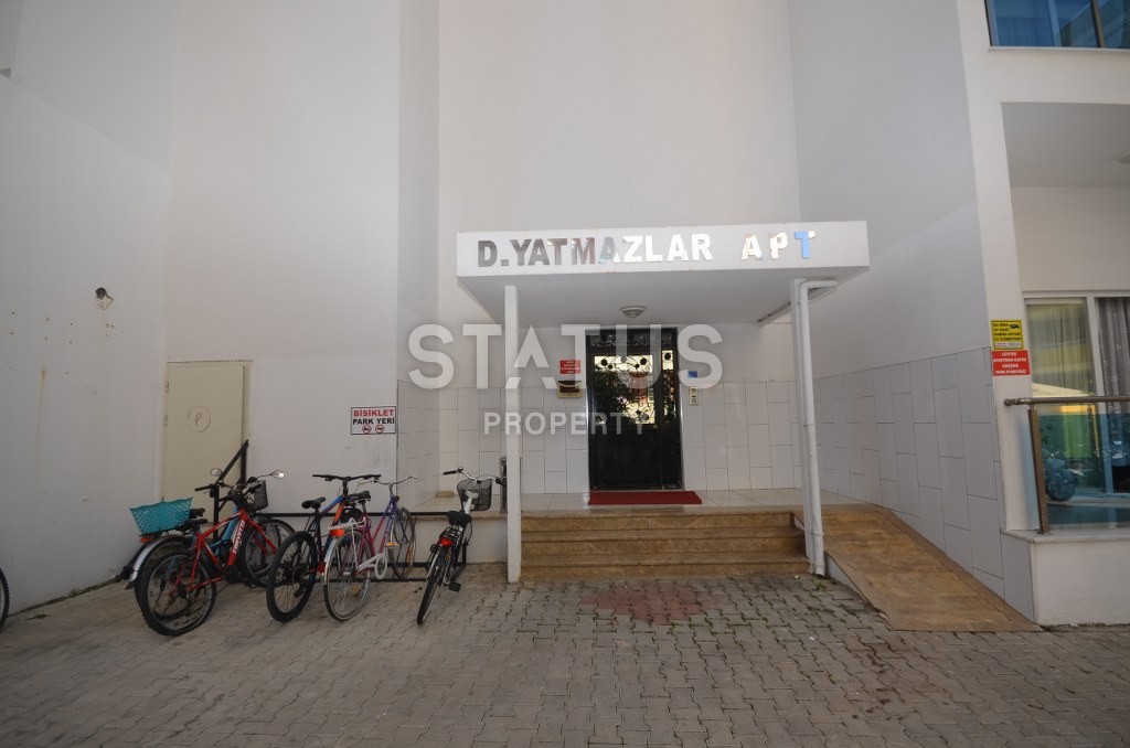 Недорогая квартира в Махмутларе с красивым видом на горы и боковым видом на море. 100 кв.м. фото 14