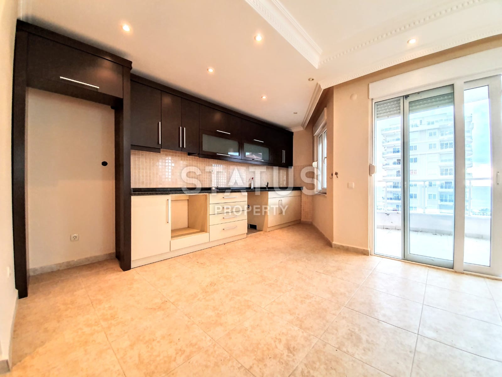 Квартира в комплексе на первой линии с видом на море 110 кв.м. фото 3