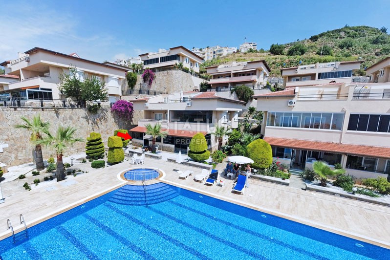 Трехкомнатная квартира с выходом в сад в районе Каргыджак, 90 м2 фото 50