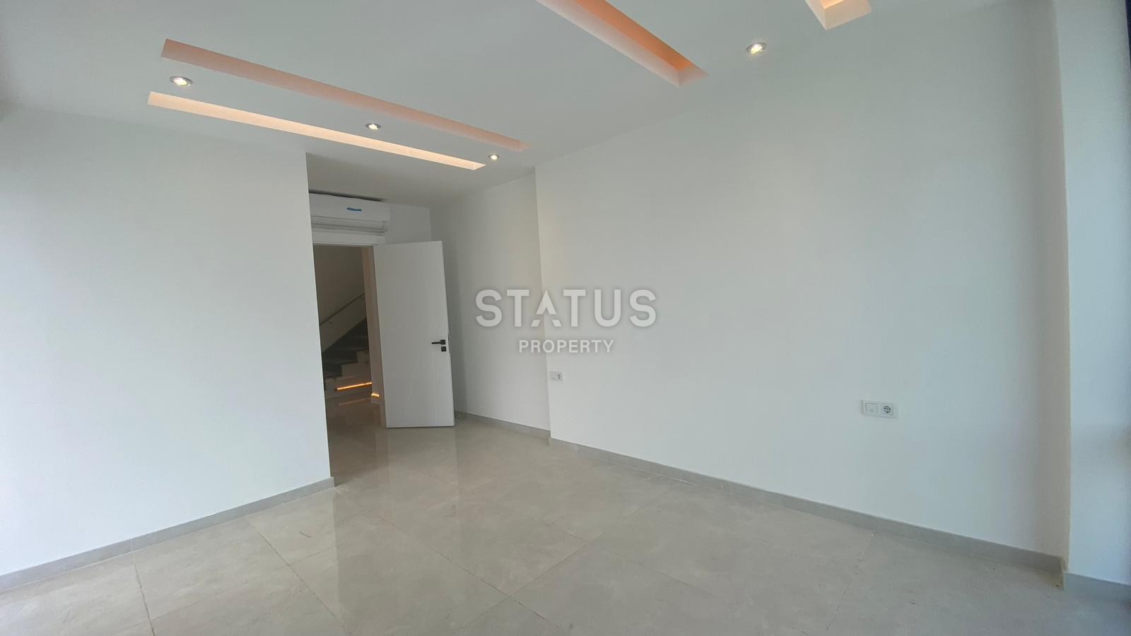 Пентхаус 2+1 в районе Махмутлар фото 8