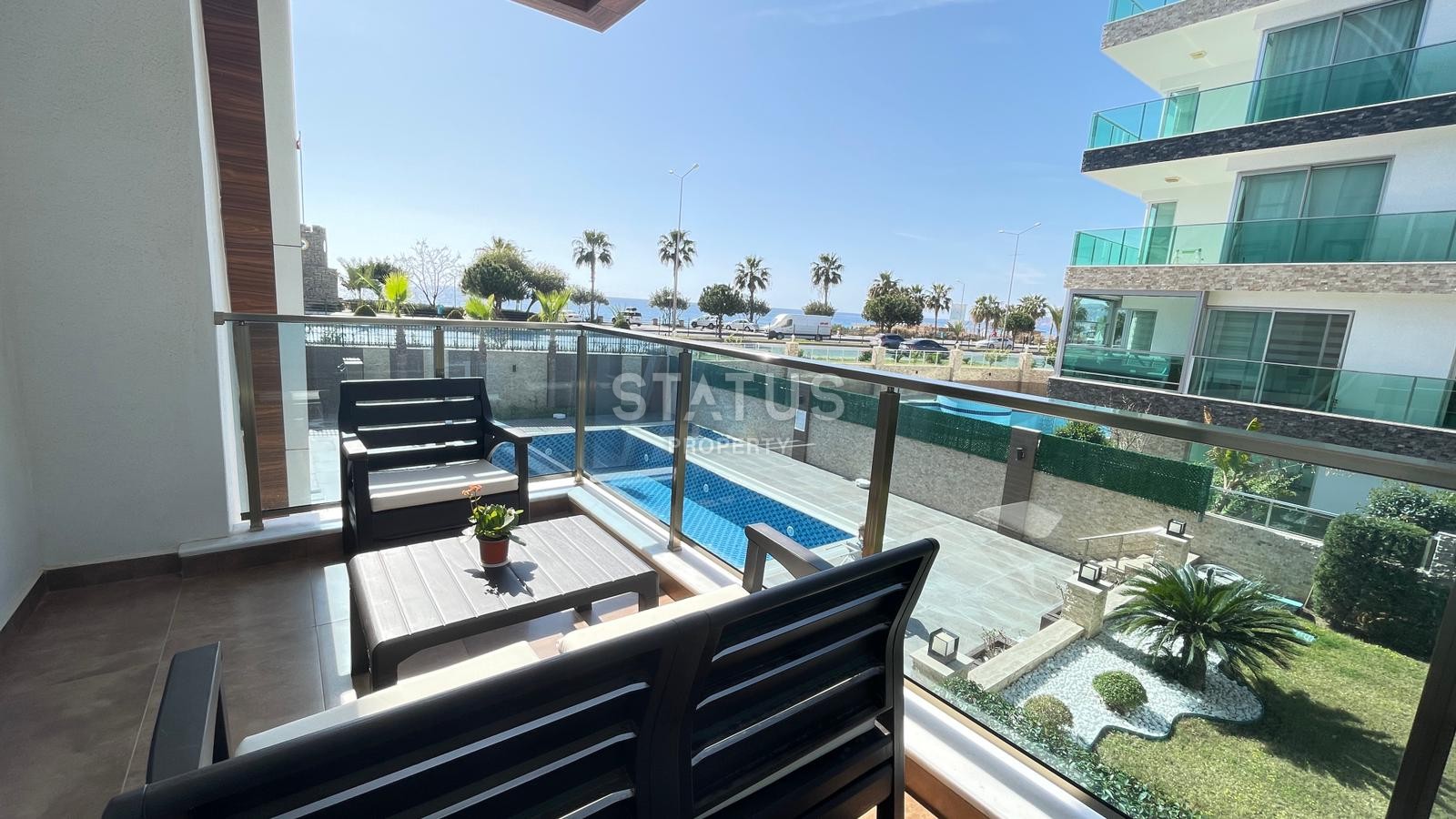 Апартаменты 1+1 на первой линии в районе Кестель, 75м2 фото 16